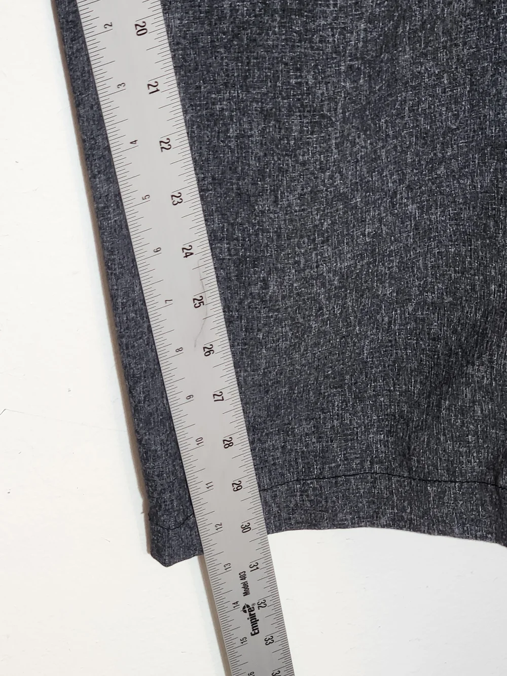 Under Armour Heather Charcoal Gray Performance Pants Size 36 x 32